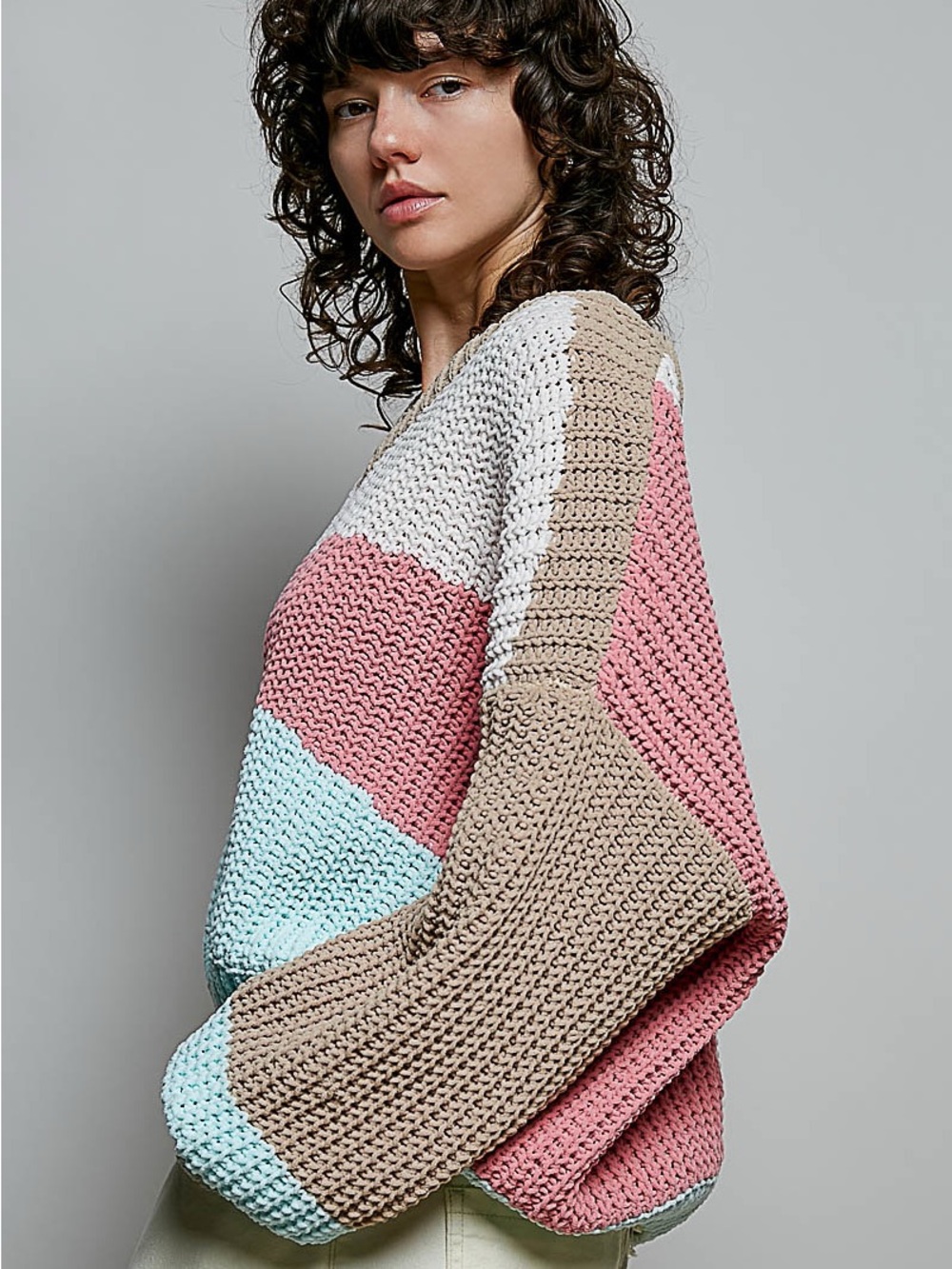 GST361 POL Colorblock V-Neck Sweater in Pink, Mint & Beige - Picture 4 of 6